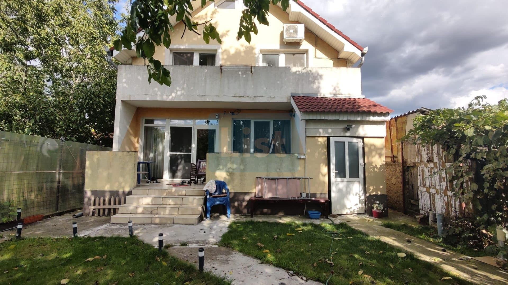 Casa 200mp, gaz, panouri solare, 0%comision — 2