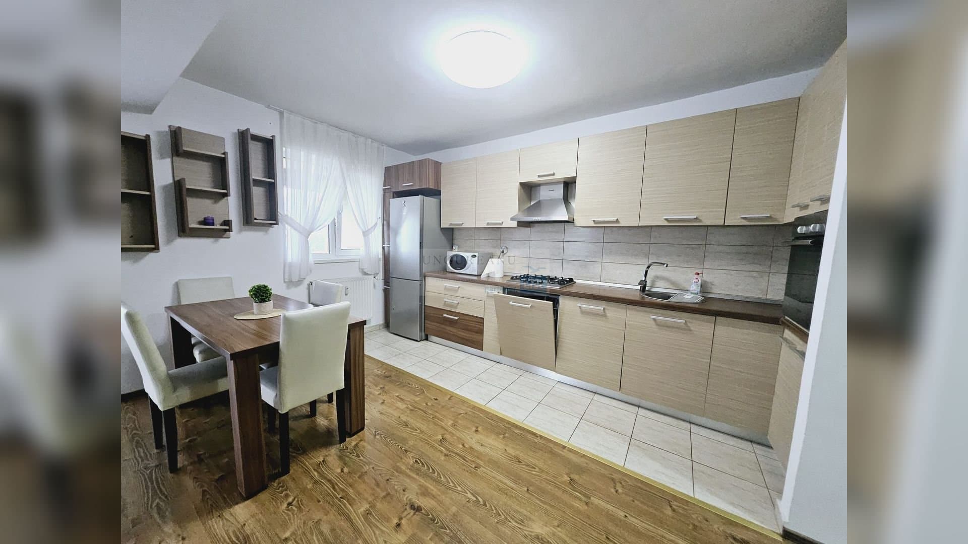 De inchiriat Apartament 3 camere zona Nufarului, Oradea — 5