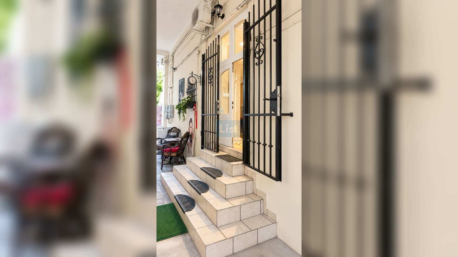 COMISION 0. SPAȚIU COMERCIAL ULTRACENTRAL la doar 50 m de Piața Unirii — 3