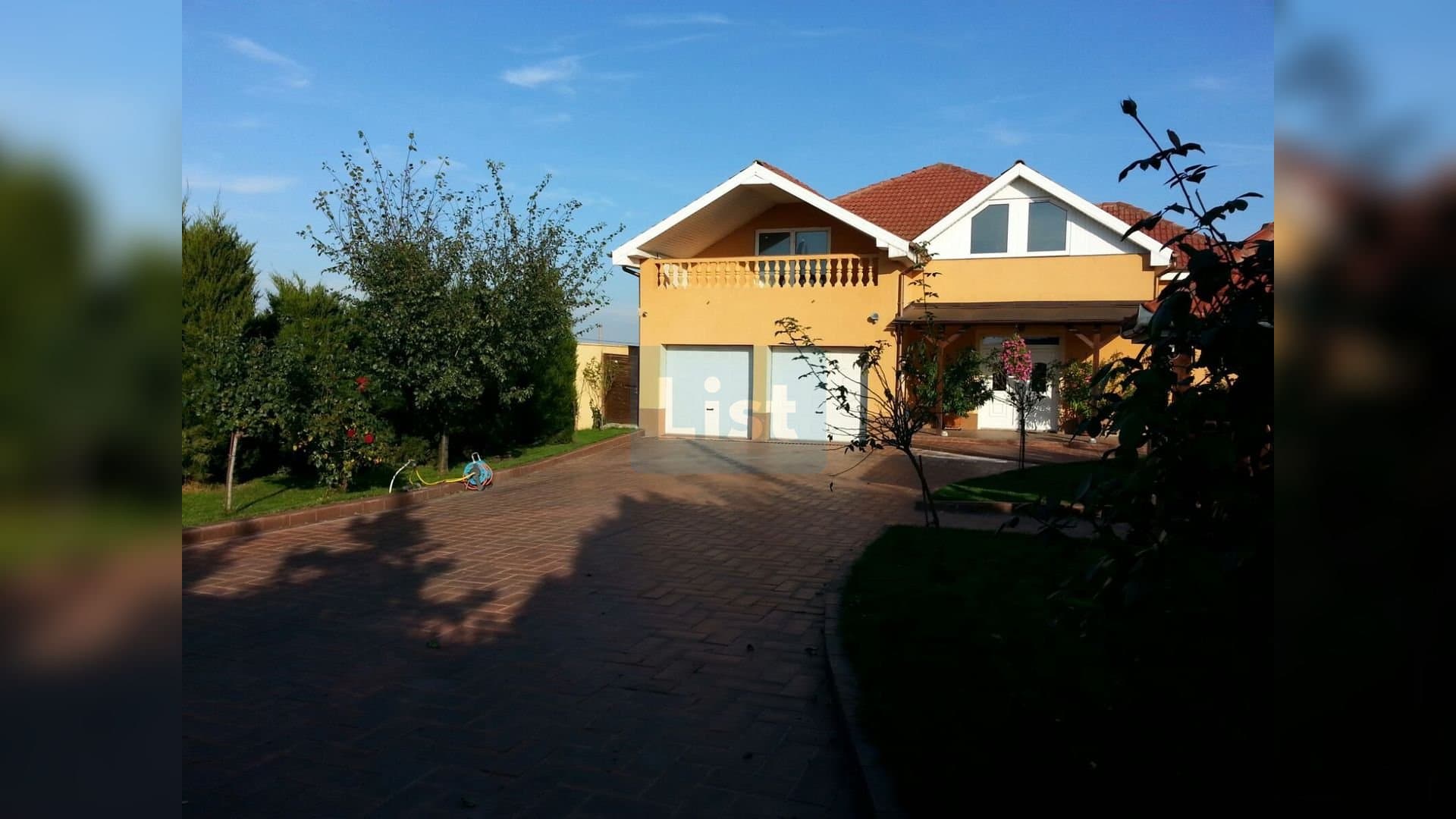 CASĂ INDIVIDUALĂ 500 MP UTILI P+M DE VÂNZARE SÂNMARTIN, BIHOR