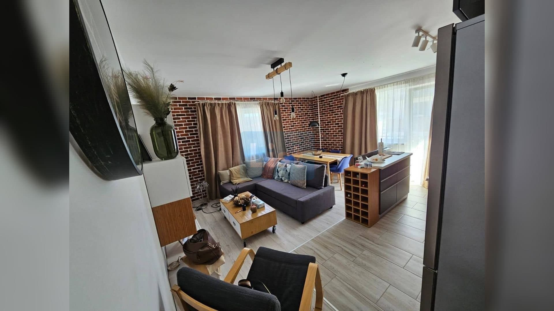 Apartament 3 camere și PARCARE 3 balcoane pet friendly Garbaului VIVO