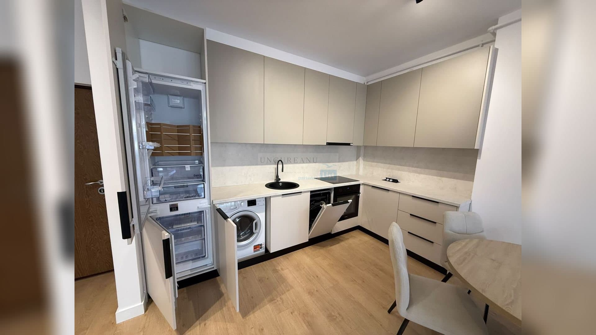 APARTAMENT NOU, LA PRIMA ÎNCHIRIERE, FLOREȘTI STR EROILOR PET FRIENDLY — 4