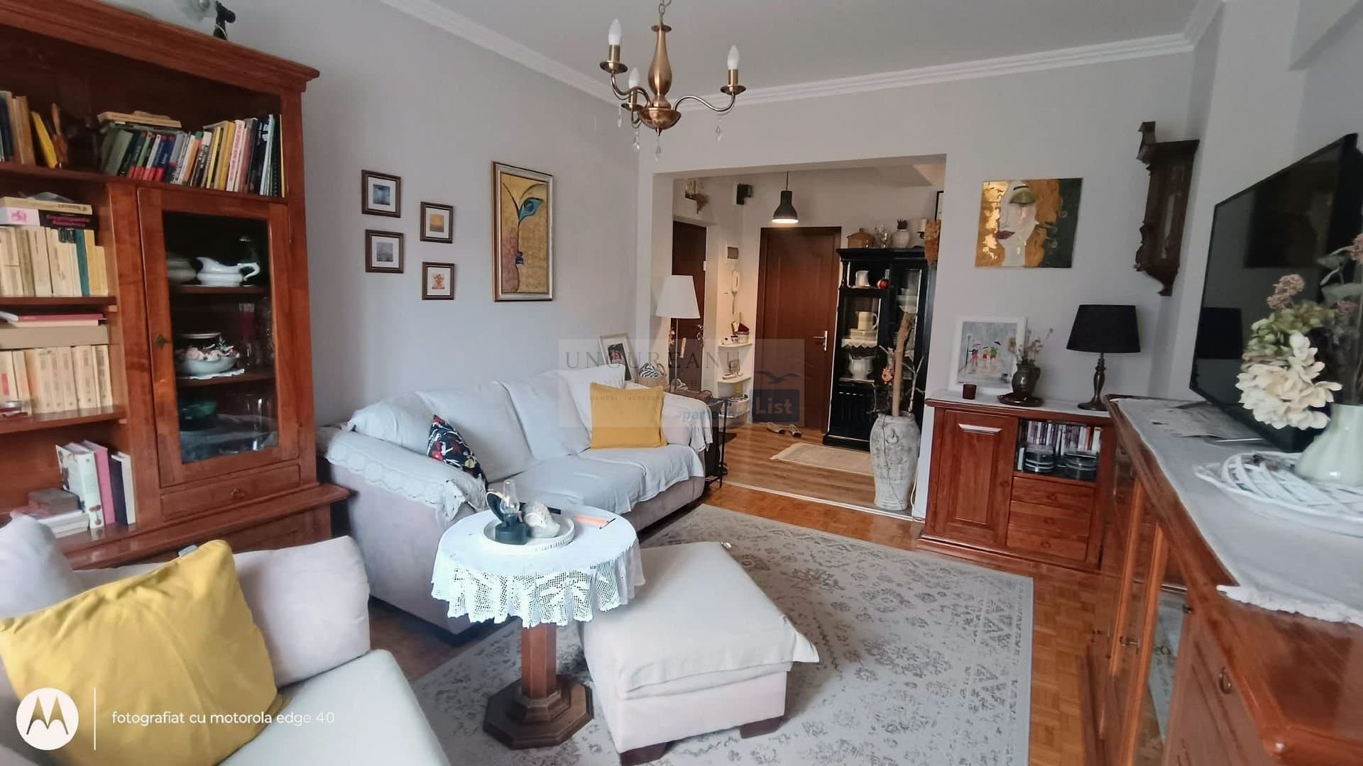 Apartament 3 camere ultracentral Oradea 75mp, curte, parcare si boxa — 3