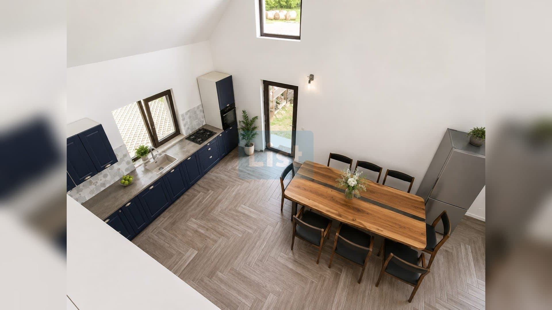 Fermă premium, casa, grajd+anexe Grănicești, 12,98Ha Iacobești Suceava — 2
