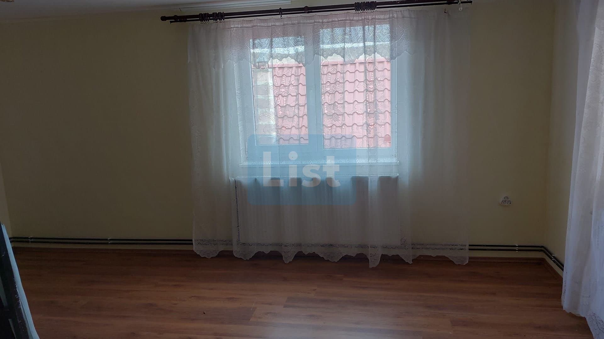 2 case, bucatarie de vara,grajd teren intravilan 2841 mp Margau Cluj — 13