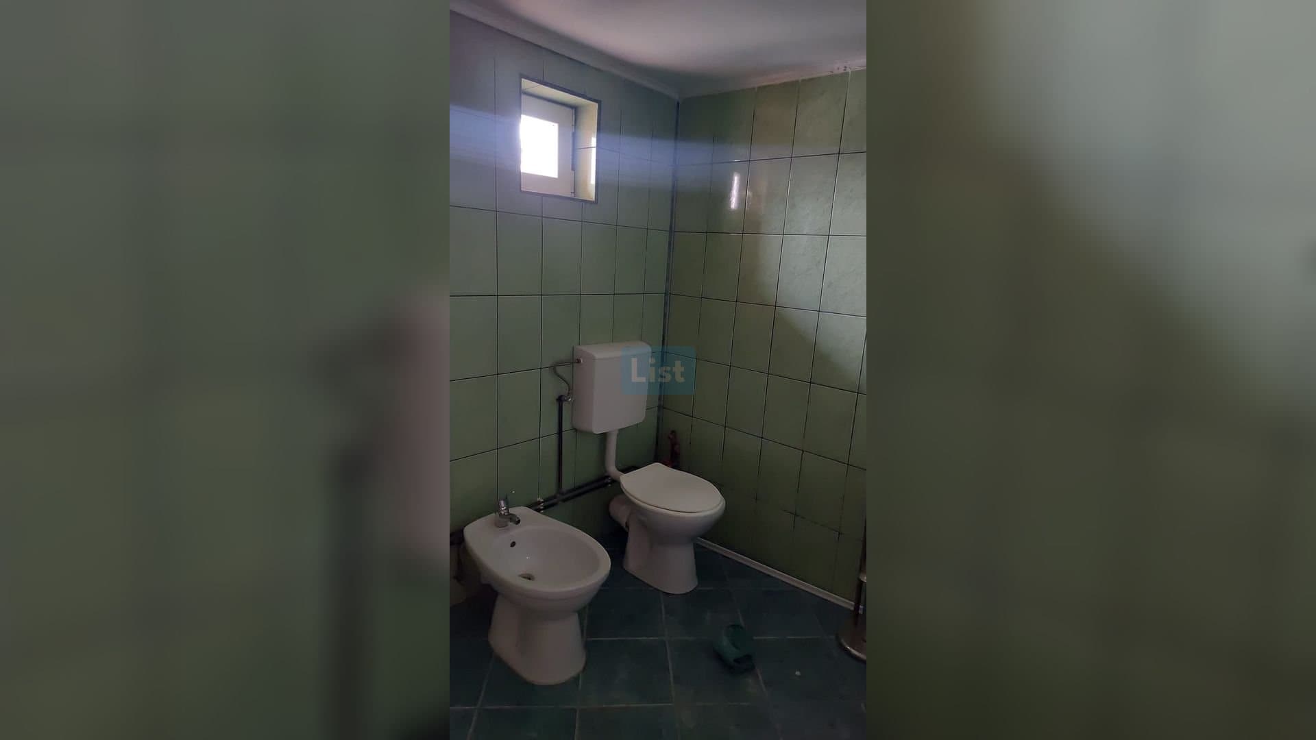 2 case, bucatarie de vara,grajd teren intravilan 2841 mp Margau Cluj — 15