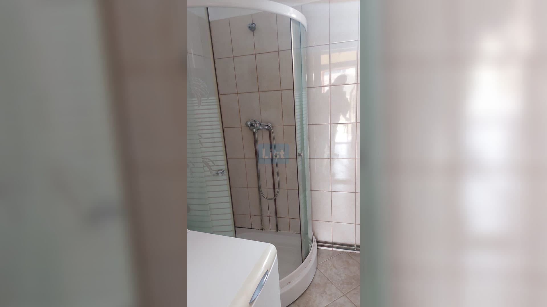 2 case, bucatarie de vara,grajd teren intravilan 2841 mp Margau Cluj — 8