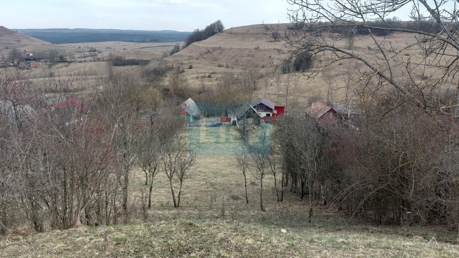 Casa traditionala din lemn renovabila cu teren 2295 mp Margau Cluj — 11