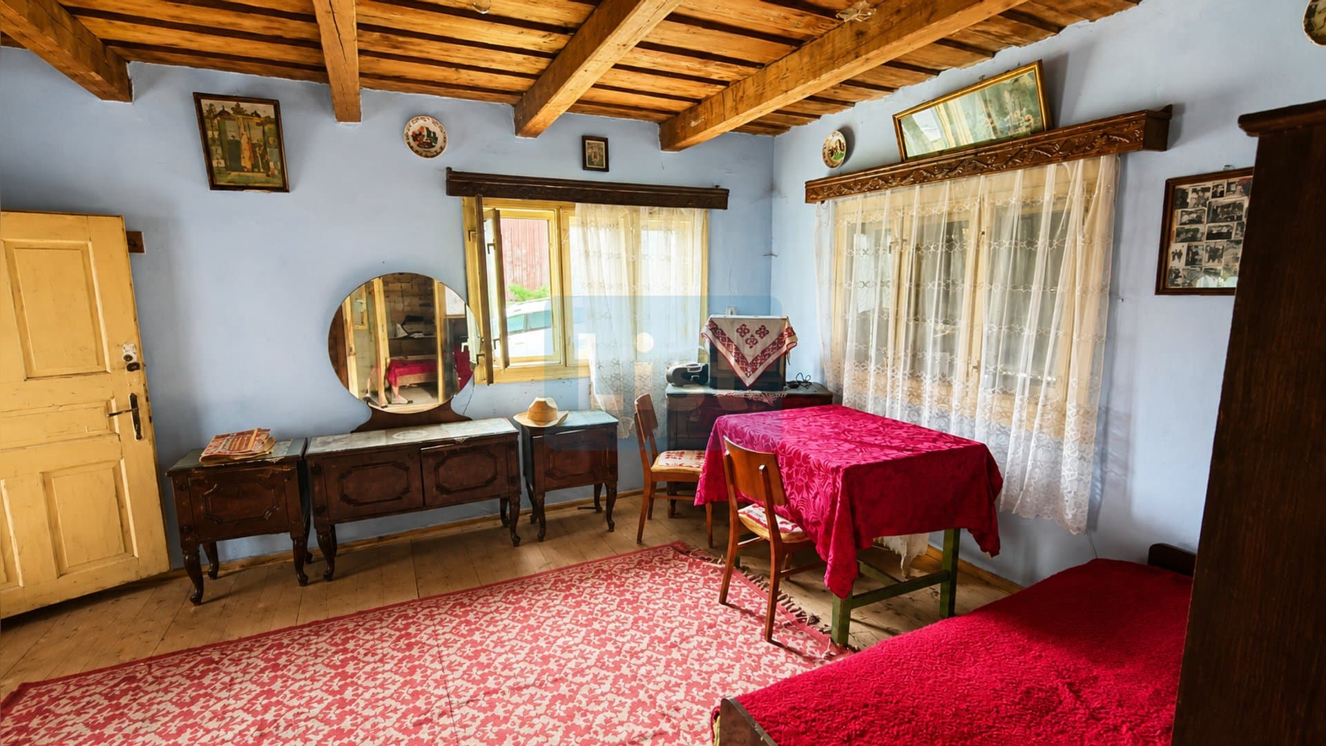 Casa traditionala din lemn renovabila cu teren 2295 mp Margau Cluj — 4